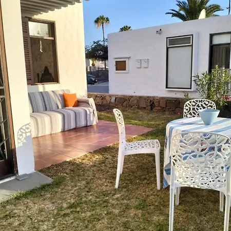 Con Jardin Y Piscina * 플라야데라스아메리카스